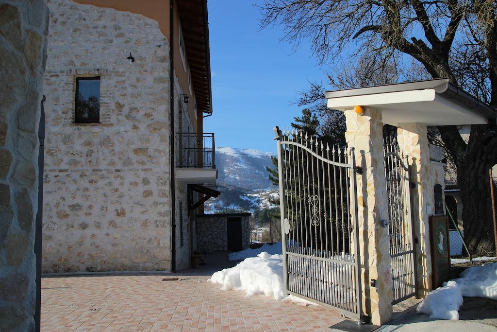 Villa Agriturismo Capriccio Di Giove Cansano Exterior foto